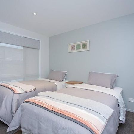 Home From Home City Apartment Christchurch Dış mekan fotoğraf
